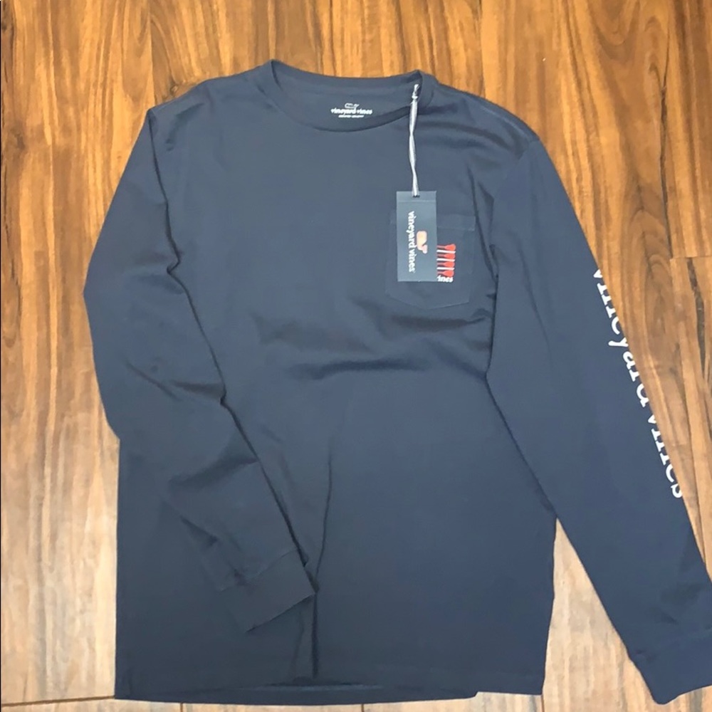 Big Boys Vinyard Vines long sleeved T-shirt—NWT
